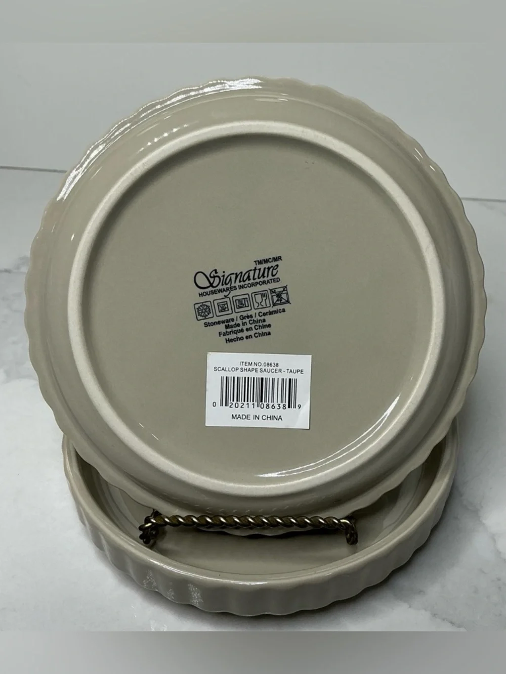2 Signature Pet Food Tray Trends Tan w/ Paw Print 1” Tall Rim New